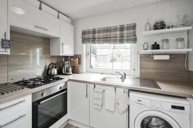 House With Garden And Parking 15 Min To City Center Edinburgh Bagian luar foto