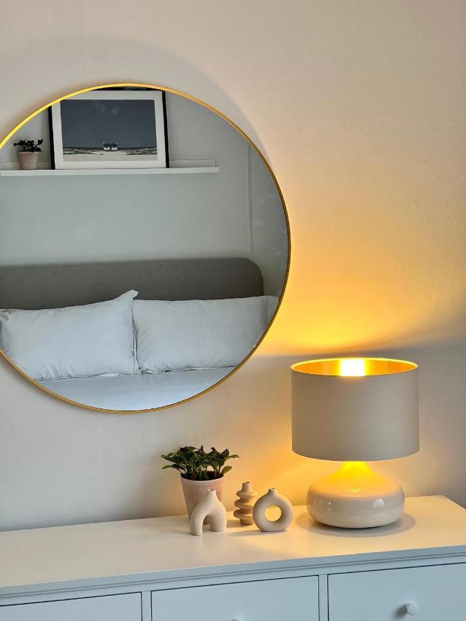 House With Garden And Parking 15 Min To City Center Edinburgh Bagian luar foto